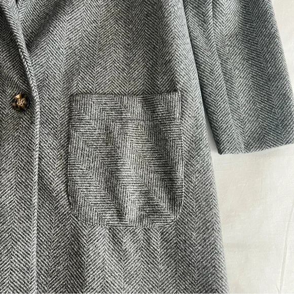 Boohoo Grey Long Coat - Picture 3 of 5